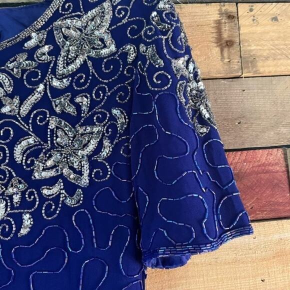 Life & Style Blue Beaded and Sequin Dress Size Small - Picture 4 of 9